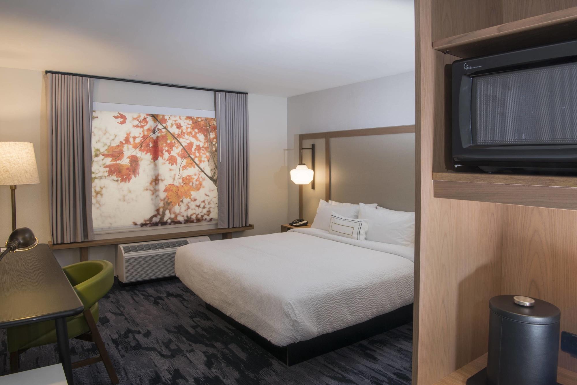 Fairfield & By Marriott Hotel 3*